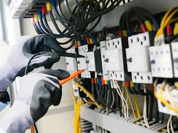 Eletricista de Instalação Externas 
